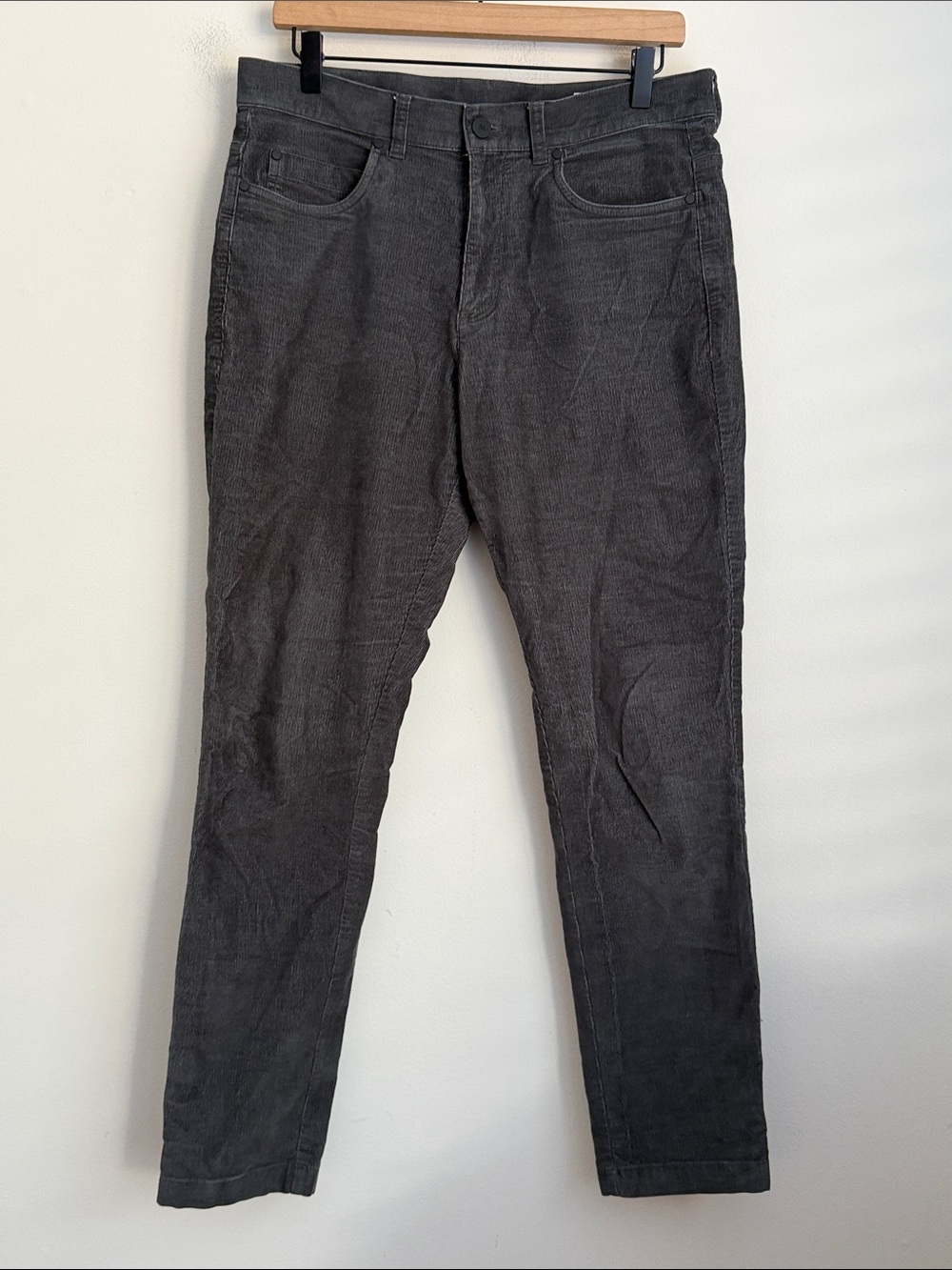 Mizzen+Main Leroy Slim Pants dark gray corduroy 31x30